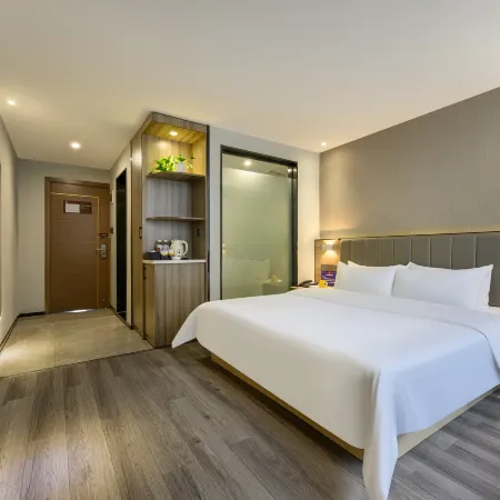 7 Days Premium Hotel (Xingyi Pingdong Avenue) Các khách sạn ở Hưng Nghĩa