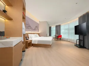 Wenzhou Pingyang High-speed Railway Station New Century Mingting Hotel