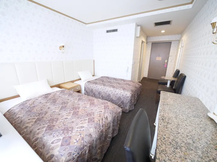 U-Community Hotel