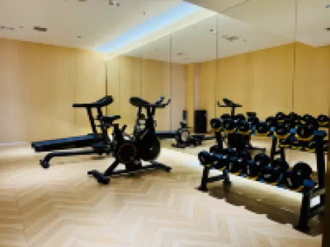 Vienna Hotel ( Ganzhou High-speed Railway West Station Jinling Road Store)