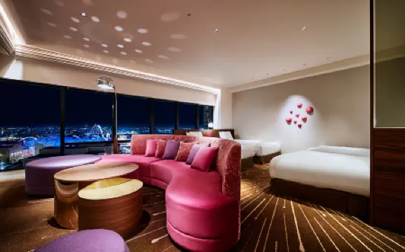 HOTEL UNIVERSAL PORT VITA