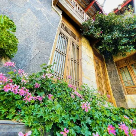 LIjiang Shiliushang Inn Отели рядом с достопримечательностью «Улица Сыфан»