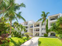 Beachscape Kin Ha Villas & Suites Hotels in der Nähe von Langosta Strand