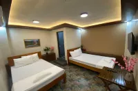 Mom Shie's Apartelle La Union Hotels in Bauang