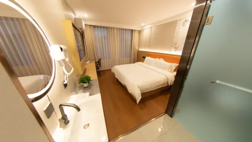 Balton Hotel (Yongchang Zhonggulou) Hotels in Yongchang