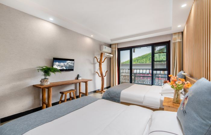 Tingyun Homestay (Yuntai Mountain Bank Service Area Branch)