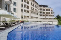 Scenic Tagaytay Getaway with Taal Views Hotel di Batangas