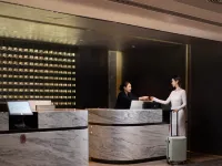 Royal Maple Hotel (Chengjisihan Square Branch) Hoteles en Hulunbuir