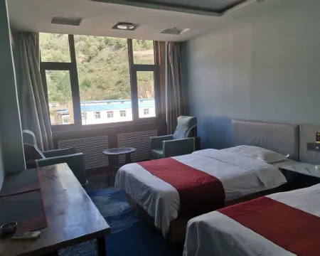 Wuqi Jiujiuhong Hotel Hotels in Wuqi