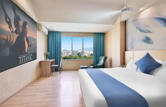 百合酒店（陽西西湖店）