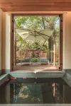 Tang-Song Huaxiangu Valley Resort Hotel - Hot Springs