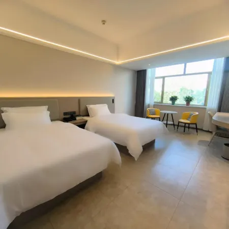 Hutubi Shuguang Hotel