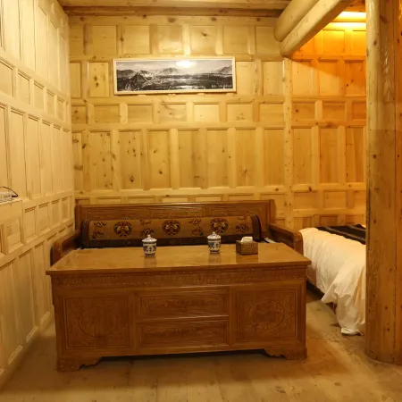 Ngawa Lianbao Yunju Homestay