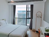 Yuehui Movie Homestay (Wuhan Tianhe Airport)
