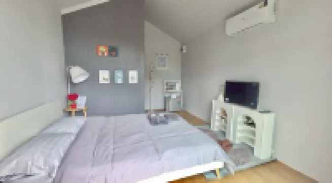 Grace Riverfront Hotels near KMITL School of Architecture, Art and Design