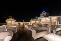 Majestic Palace Hotel