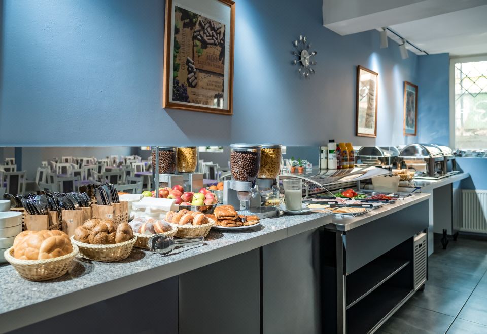 3. 호텔 오타카르 ..