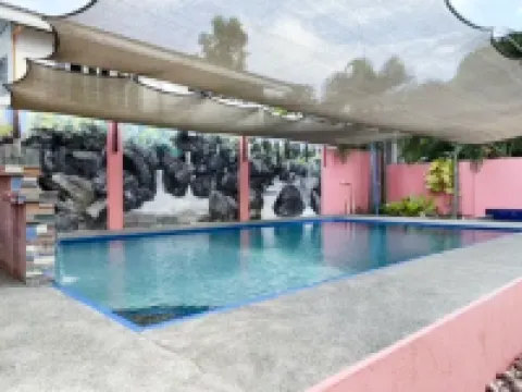 Jamjen's Lodge Hotéis em Baler