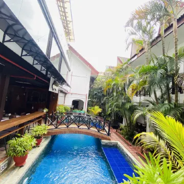 Nirvana Beach Resort