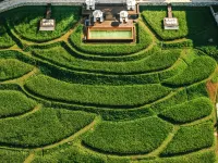 THE SIXTH SEASON VACATION MANOR Hotels near Yujianxiuli Water Town