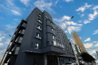 YiJu Hotel (Kaiyuan Jiefang Road) - parking