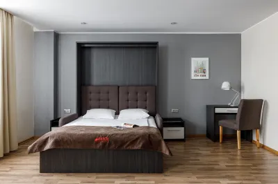 Vertical Frunzenskaya Hotels in 