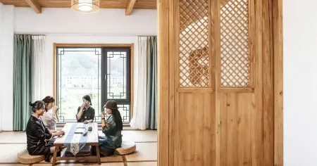Huizhou Wuyuan Baifutang Private Collection Hotel Отели рядом с достопримечательностью «Jiangling Scenic Area»