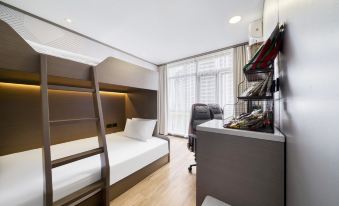 Jiyu Esports Hotel (Shanghai Hongqiao Airport Qishen Road Branch)