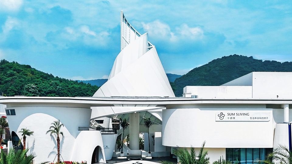 SUM SLIVING HOTEL