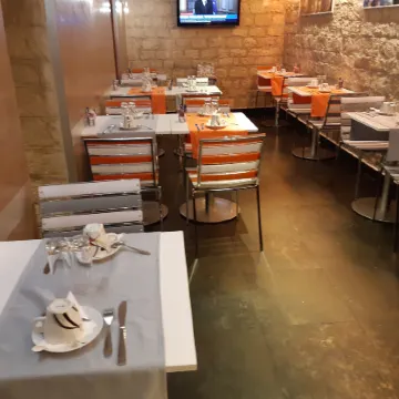 Hôtel Lumières Montmartre Paris Отели рядом с достопримечательностью «18-й округ: Монмартр»