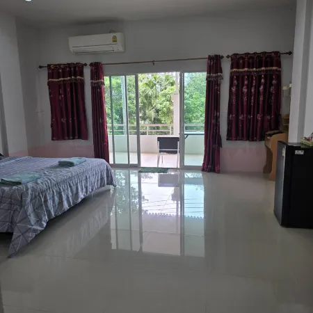 NW House