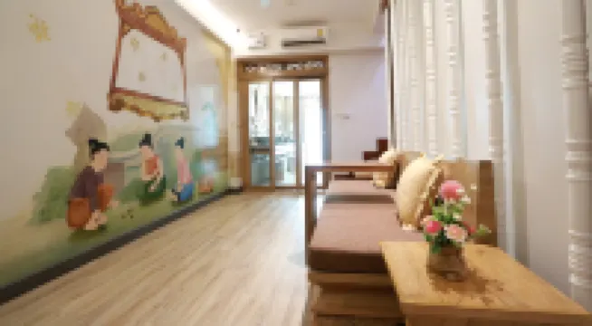 Mariya Lady Hostel (Female Only) At Suvarnabhumi Airport Hotels near KMITL School of Architecture, Art and Design