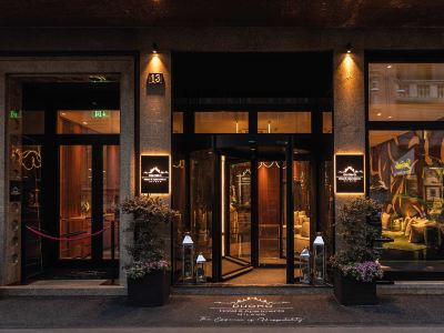 Duomo Hotel & Apartments