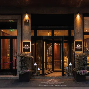 Duomo Hotel & Apartments Отели рядом с достопримечательностью «Ла Скала»