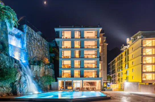 雲·瀑韻山色酒店（陽朔西街店）