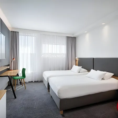 Holiday Inn PRAGUE AIRPORT by IHG Отели рядом с Аэропорт Вацлав Гавел