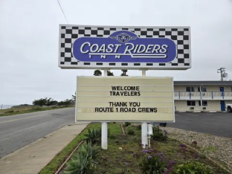 海岸騎士旅館 鄰近San Simeon State Park的酒店