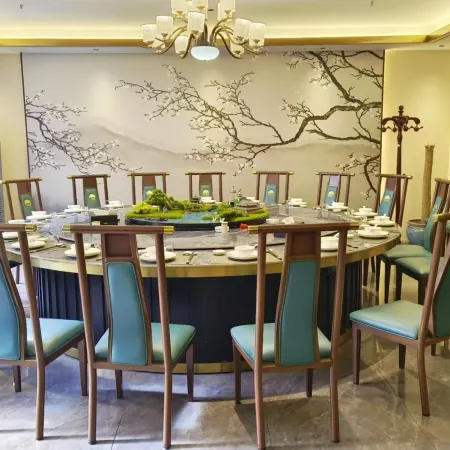 Huaxin Hotel