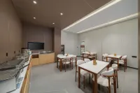 Pinshang Smart Hotel - Mountain view