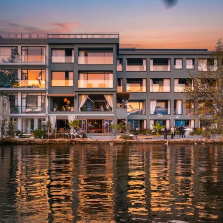 Dali Ancient Charm · Manlan Seaview Boutique Hotel (Shuanglang Erhai Branch)