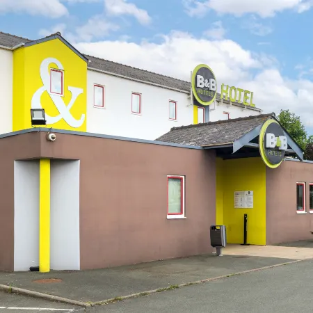 B&B Hotel Angers 2 Université