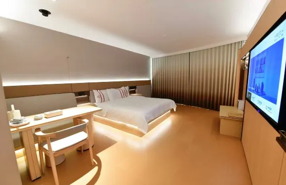 師宗千昊大酒店