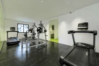 Mujiangnan Hotel (Xishuangbanna Jinghong Water Splashing Square Branch) - Gym