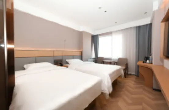 Zsmart Hotel (Zhangye Dafo Temple West Railway Station)