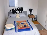 Paleo Faliro Athens fully equipped 2 bedrooms 90 sqm big apartment 200m to Free beach Hotels in Palaió Fáliro