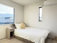 Akikawa Miyoshi 4 - balcony