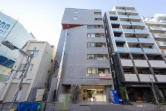 DeLCCS Koenji 스기나미 구 주변 호텔