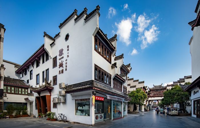 Floral · Shexian Weicheng Homestay (Huizhou Ancient City)