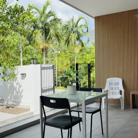 My Home Villa Phangnga Отели рядом с достопримечательностью «Пирс Тхадан»