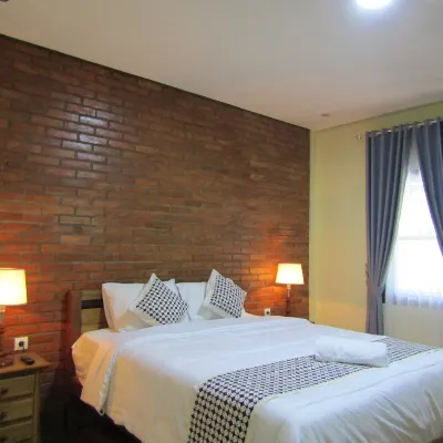 Nia Maretta House Syariah 鄰近蓬图克塞通布的酒店